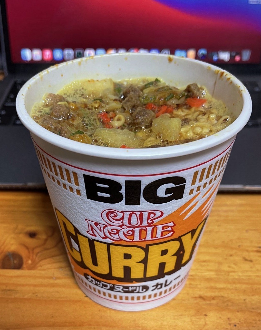 カレーヌードルって郷愁の味ですよね……。
