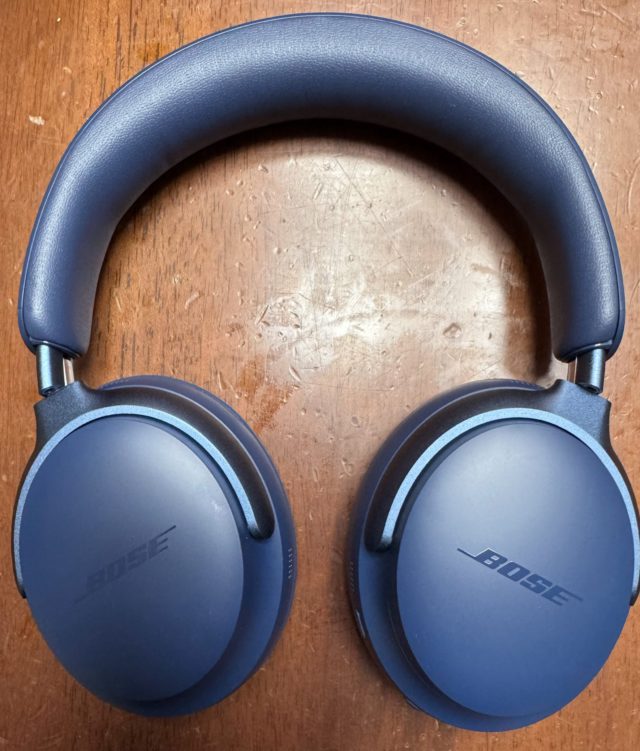 Bose QuietComfort Ultra Headphones LEを購入しました